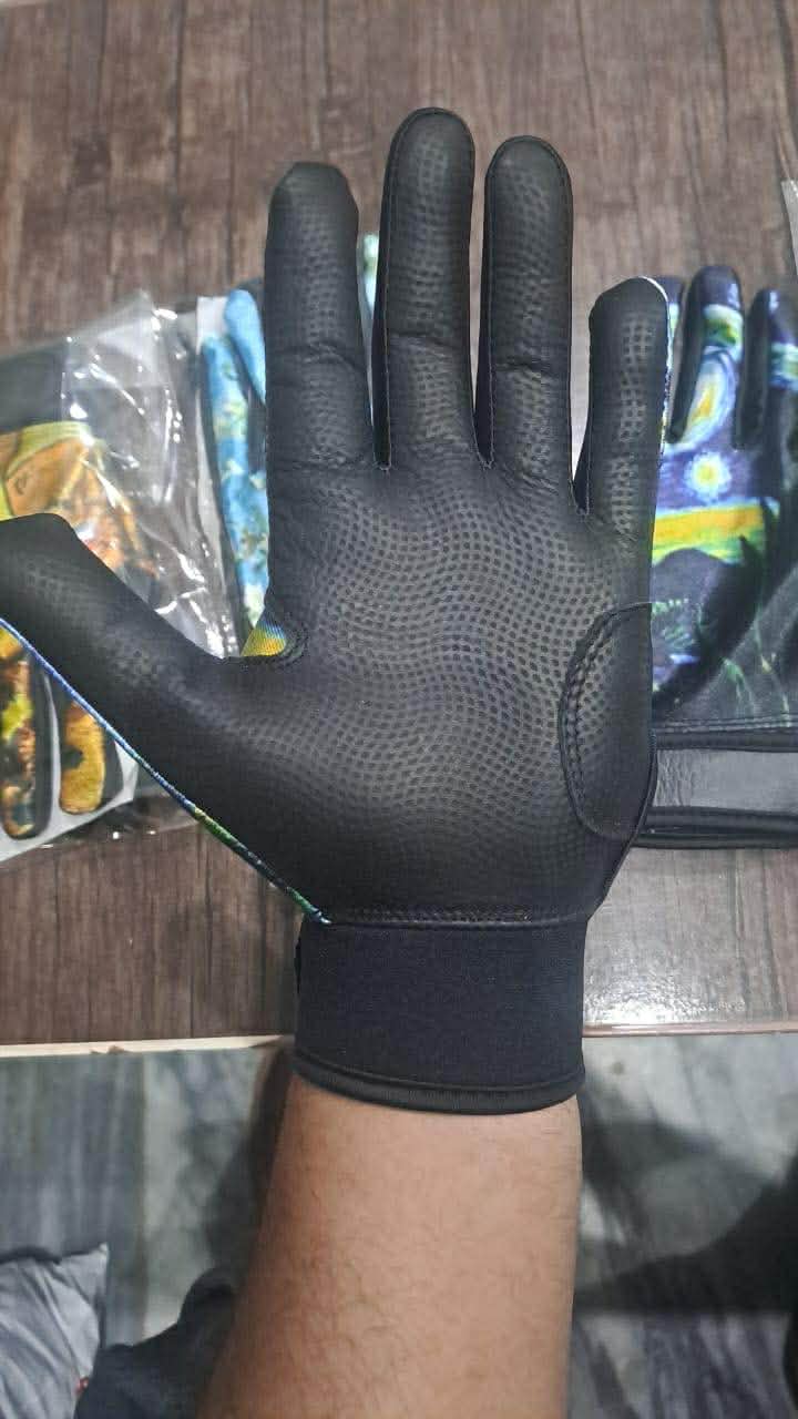 Custom design batting gloves